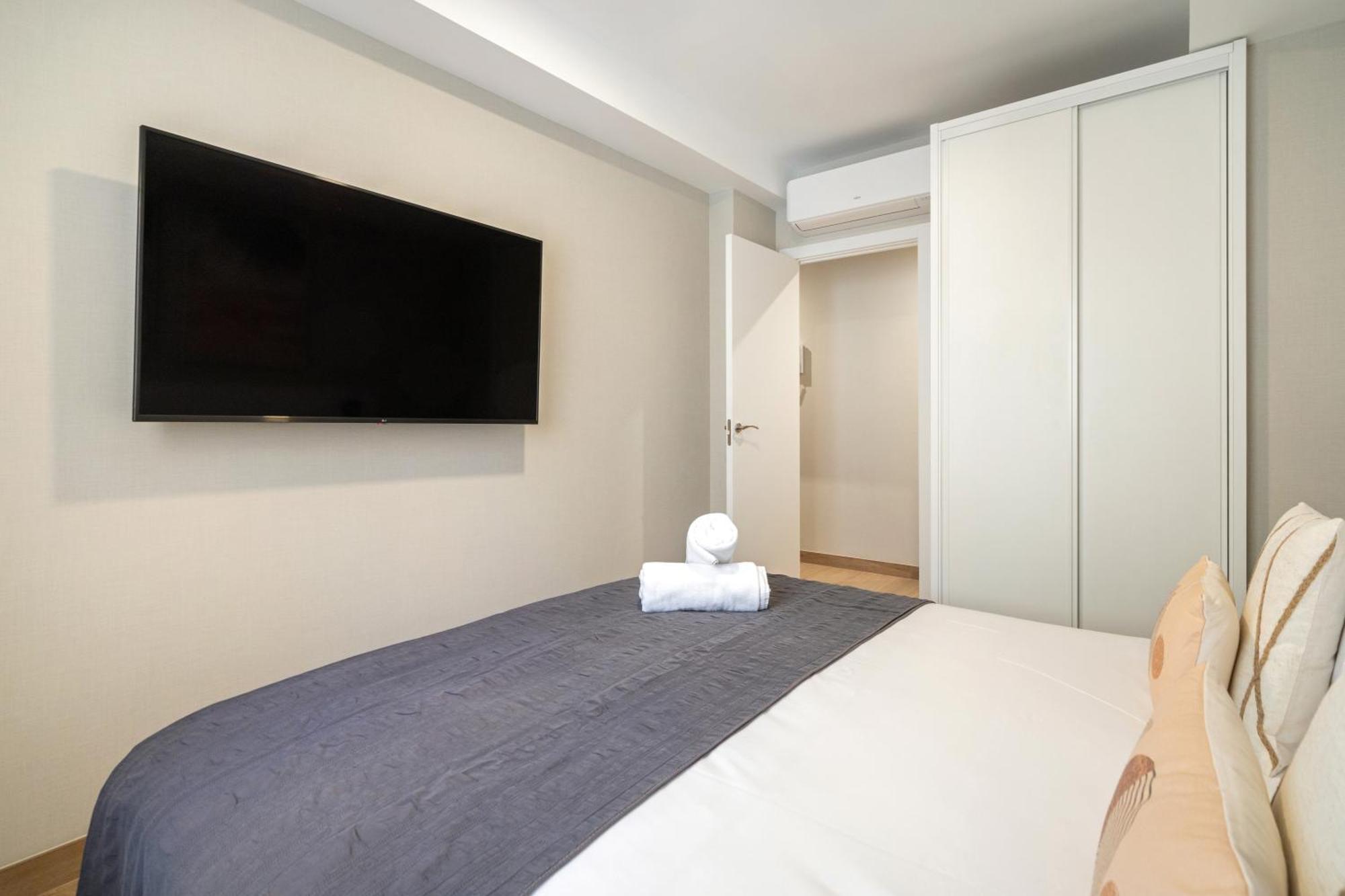 Dobo Madrid Cabrera Apartment Luaran gambar