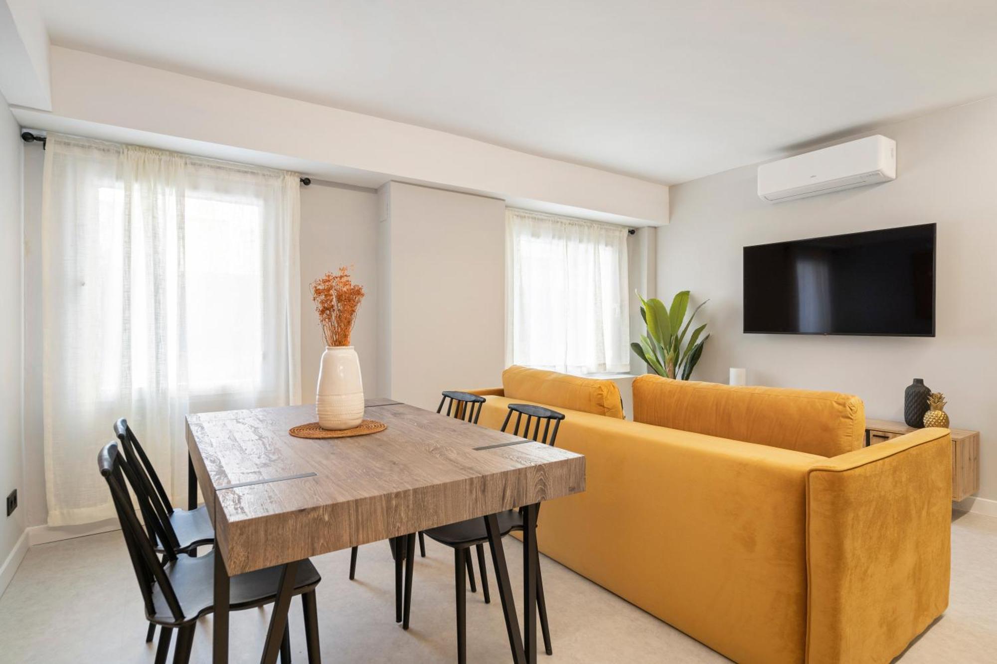 Dobo Madrid Cabrera Apartment Luaran gambar